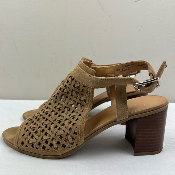 Franco Sarto Harlet 3 Block Heel Peep Toe Sandal sz 10 Suede Leather Taupe Beige - Picture 8 of 10